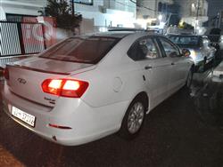 شيري إيستار